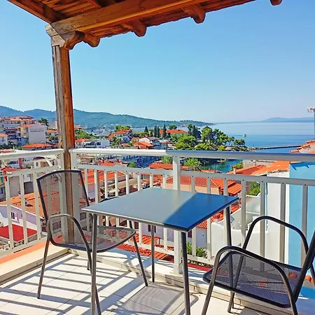 شقة House Charistos Sea View *